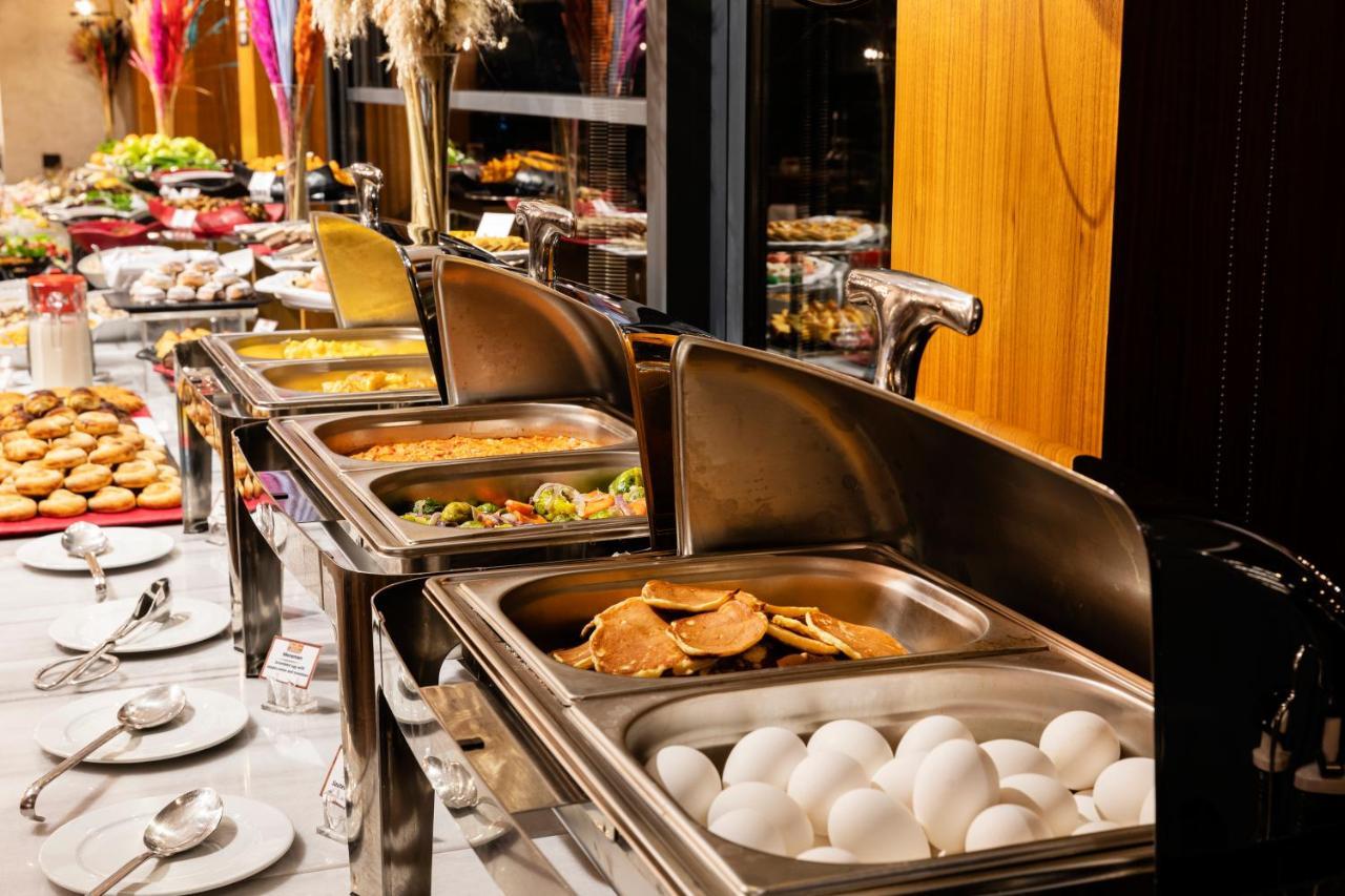 Demiray Hotel Old City Istanbul Eksteriør billede A buffet