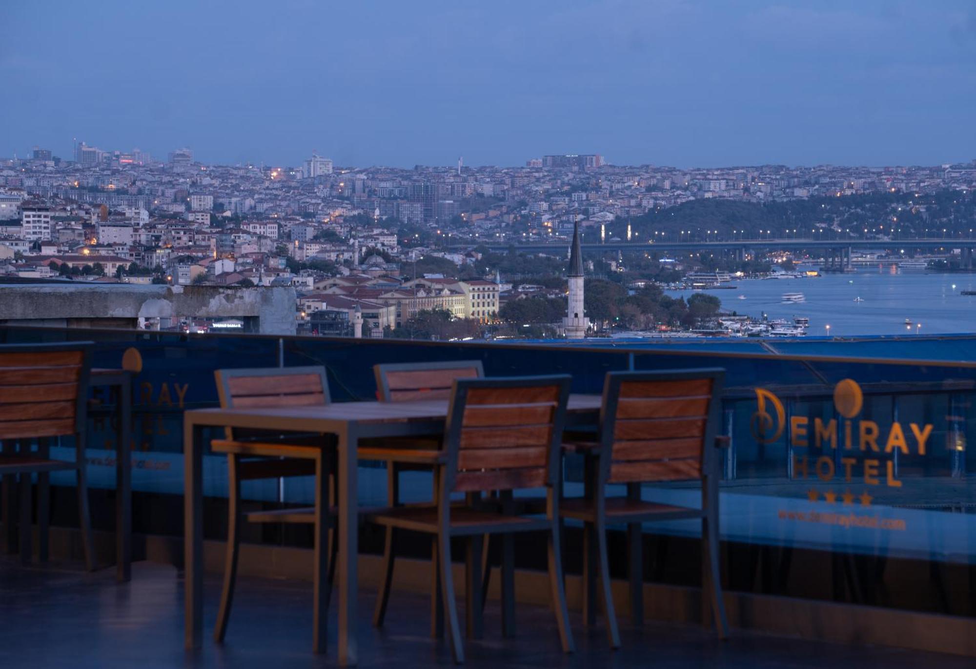 Demiray Hotel Old City Istanbul Eksteriør billede View from the rooftop